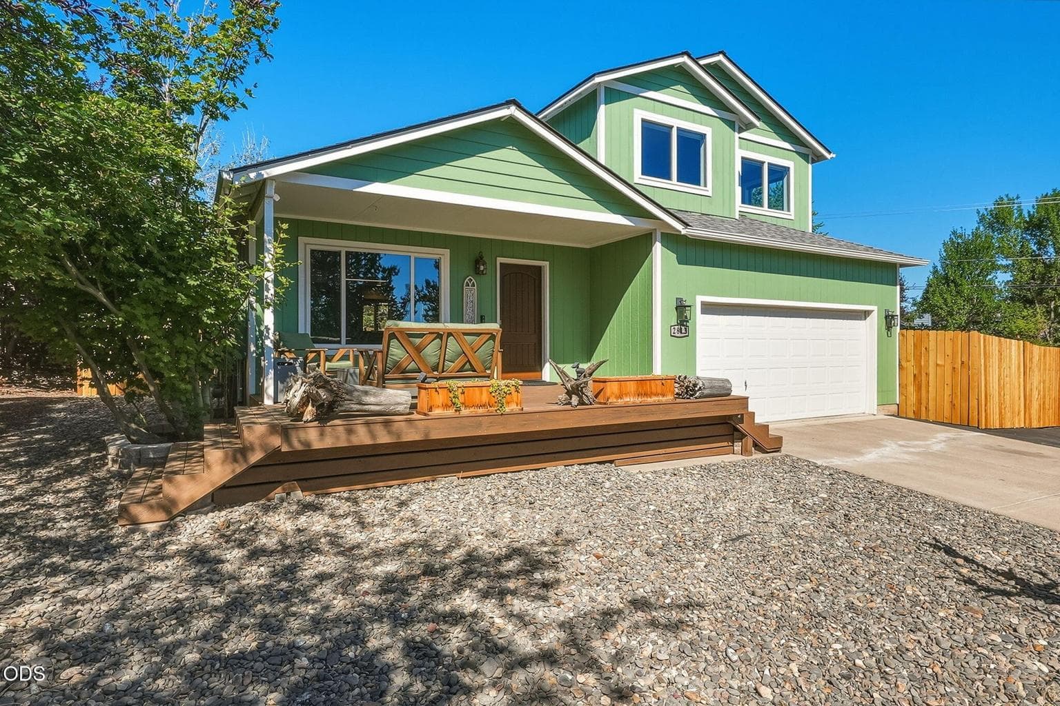 Photo of 2813 NE North Pilot Butte Drive 11 of 42