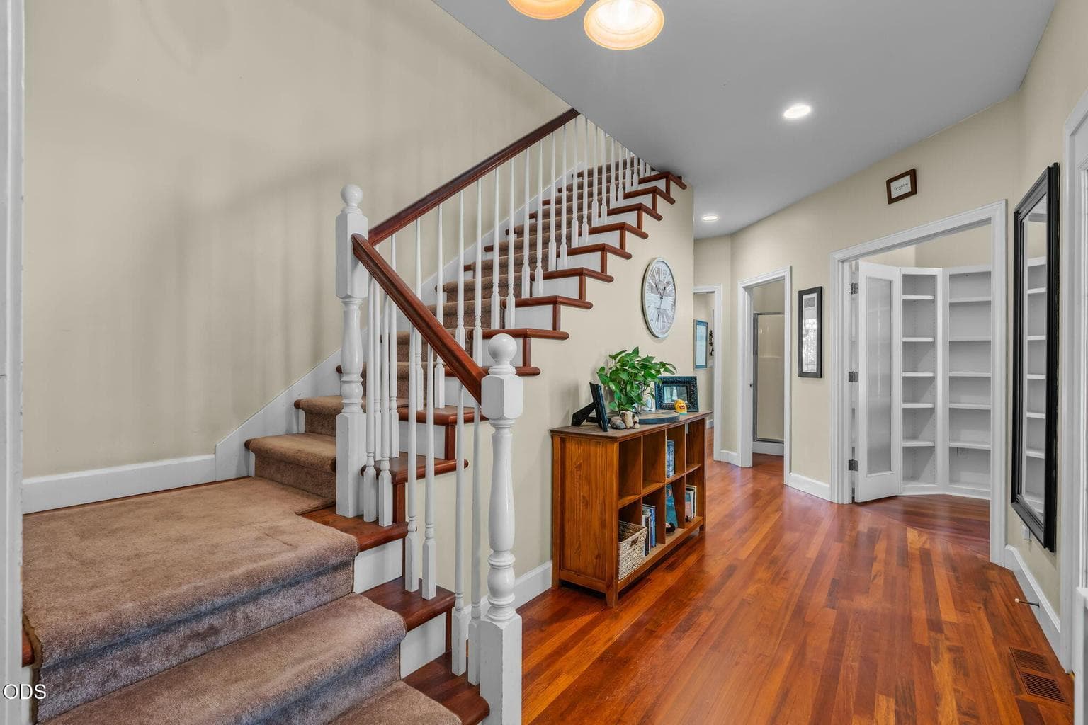 Photo of 1581 NW City Heights Drive 20 of 43