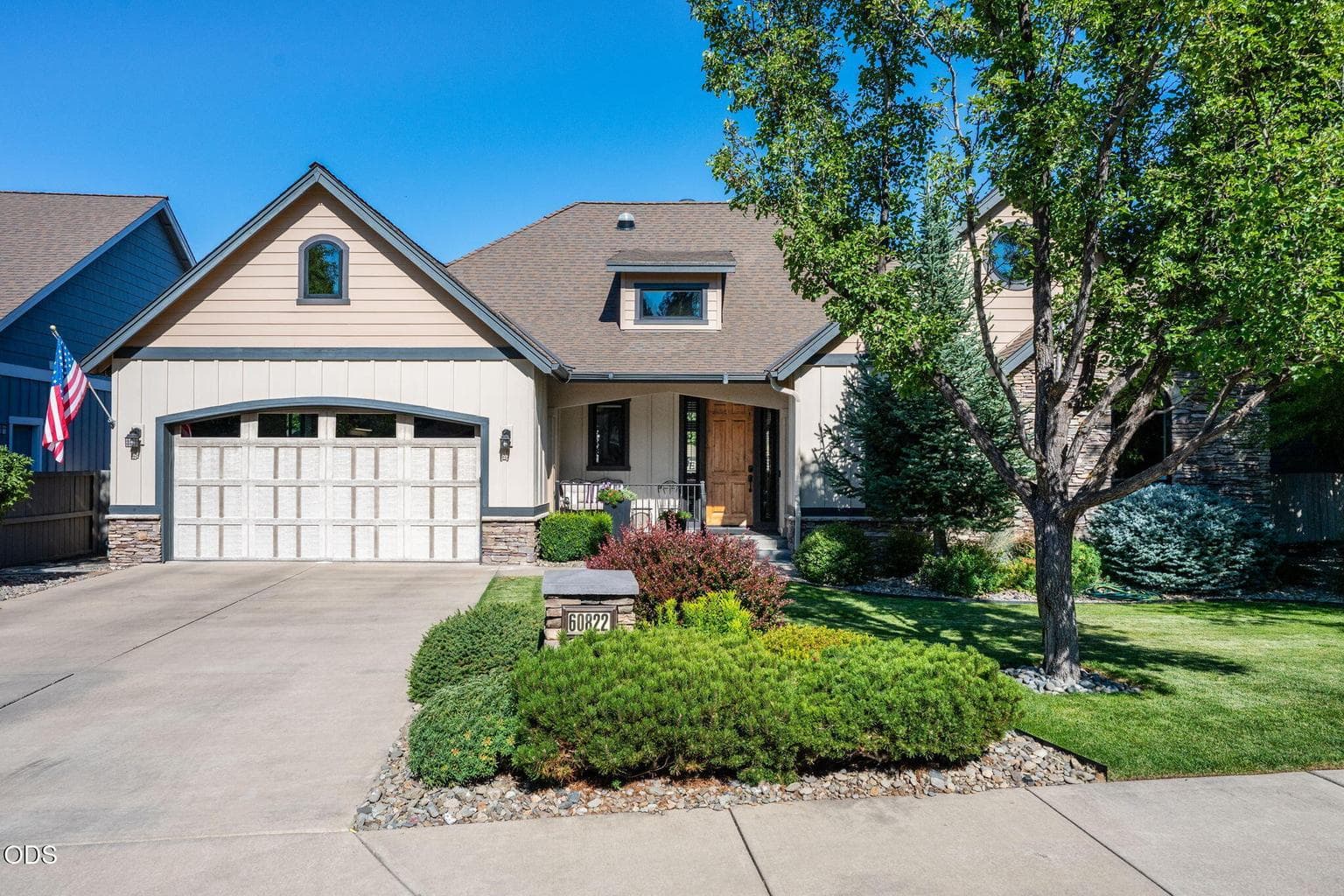 Photo of 60822 Cobblestone Place 1 of 56
