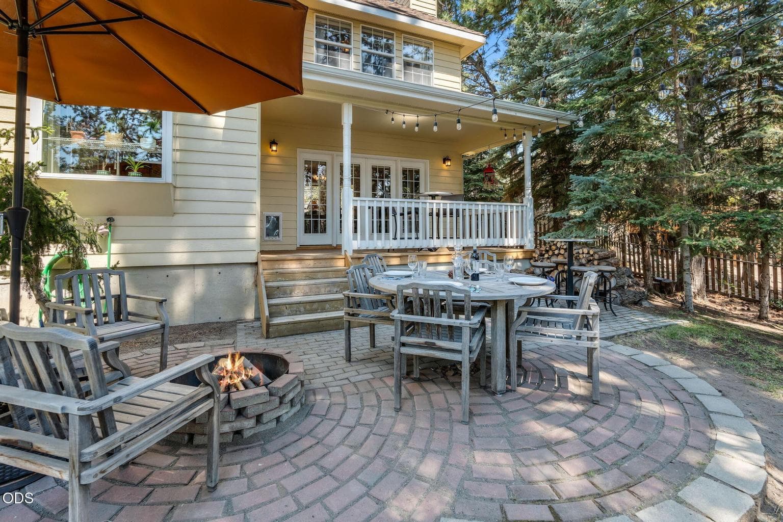 Photo of 1581 NW City Heights Drive 36 of 43