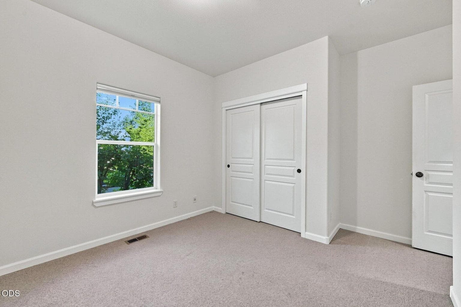 Photo of 1235 NW Fort Clatsop Street 32 of 59