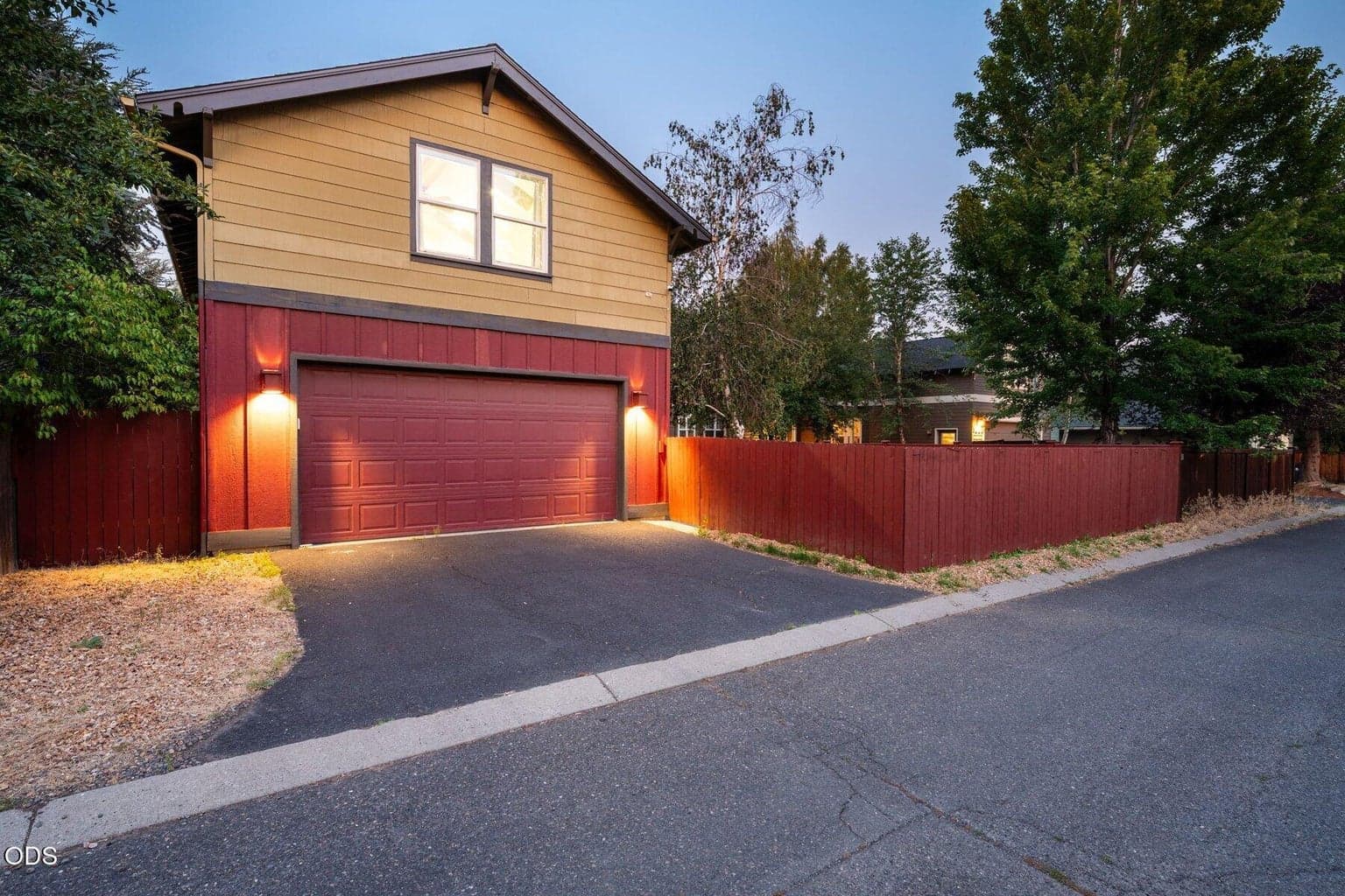 Photo of 1235 NW Fort Clatsop Street 50 of 59