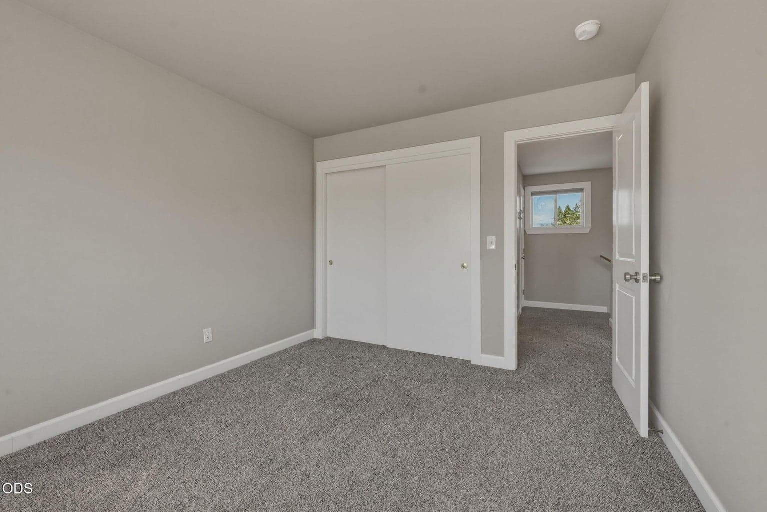 Photo of 2813 NE North Pilot Butte Drive 37 of 42