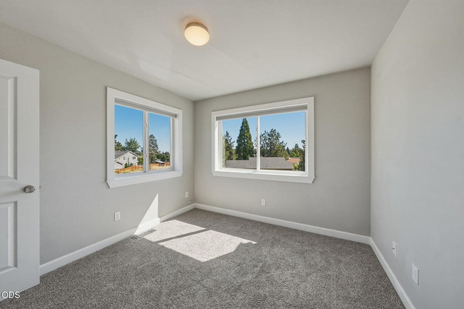 3rd Bedroom On Upper level