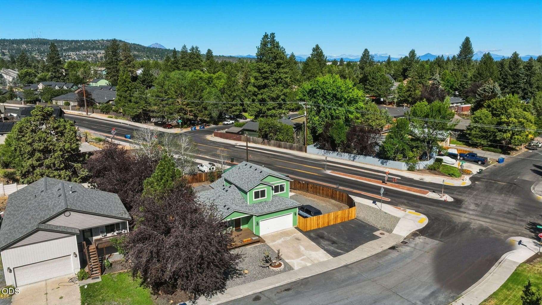 Photo of 2813 NE North Pilot Butte Drive 42 of 42