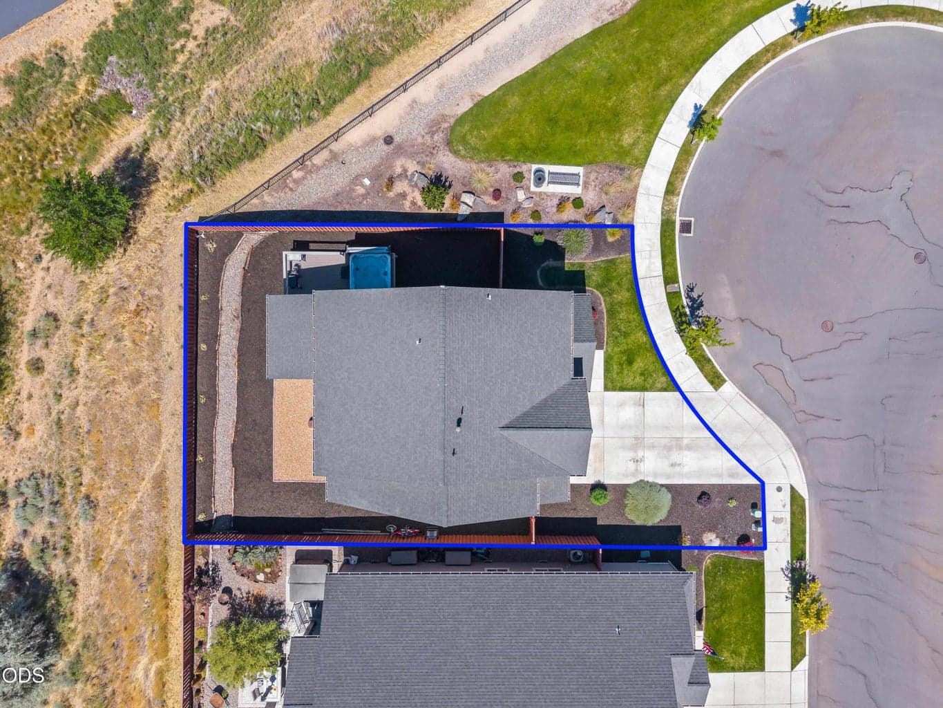Photo of 1041 NE Henry Drive 30 of 36