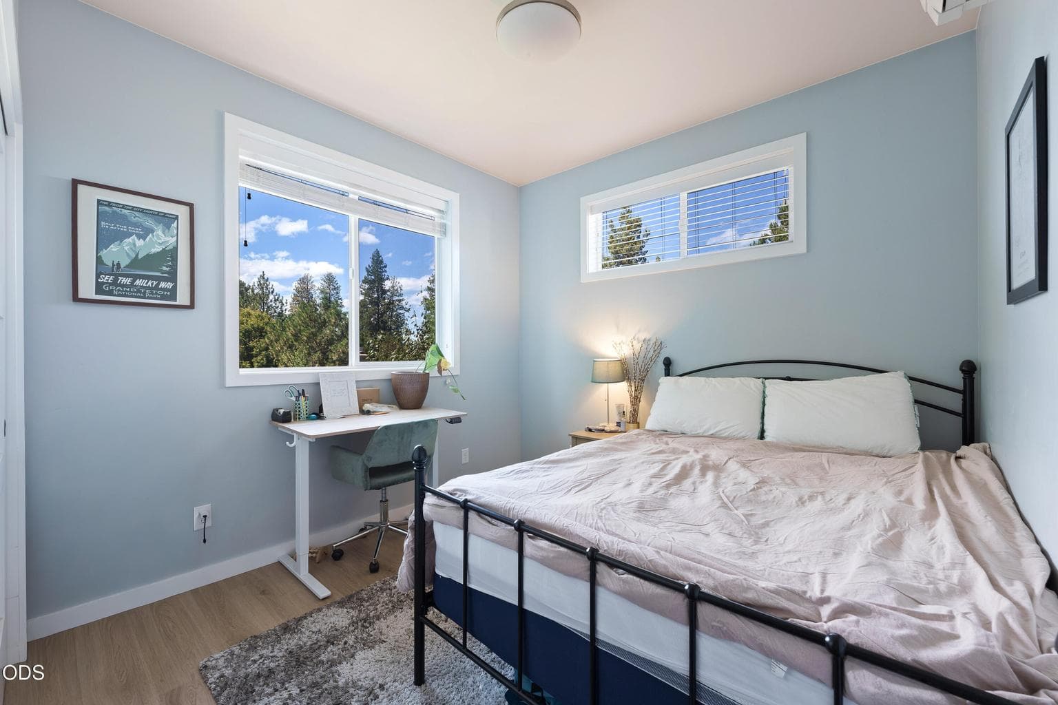 ADU - Guest Bedroom 2 - Queen size bed