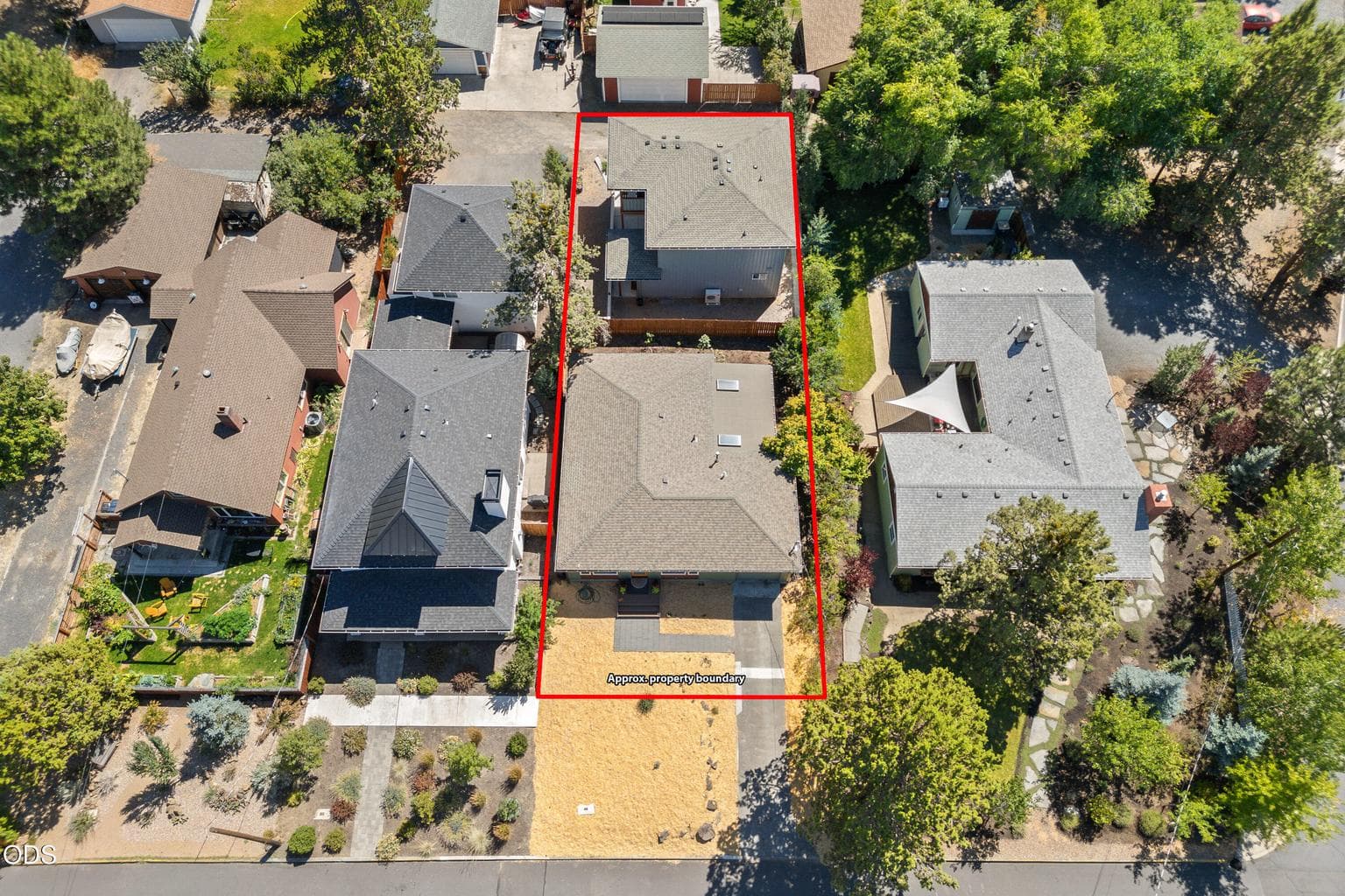 Lot situated with #1 on Roosevelt; #2 is accessed thru alley