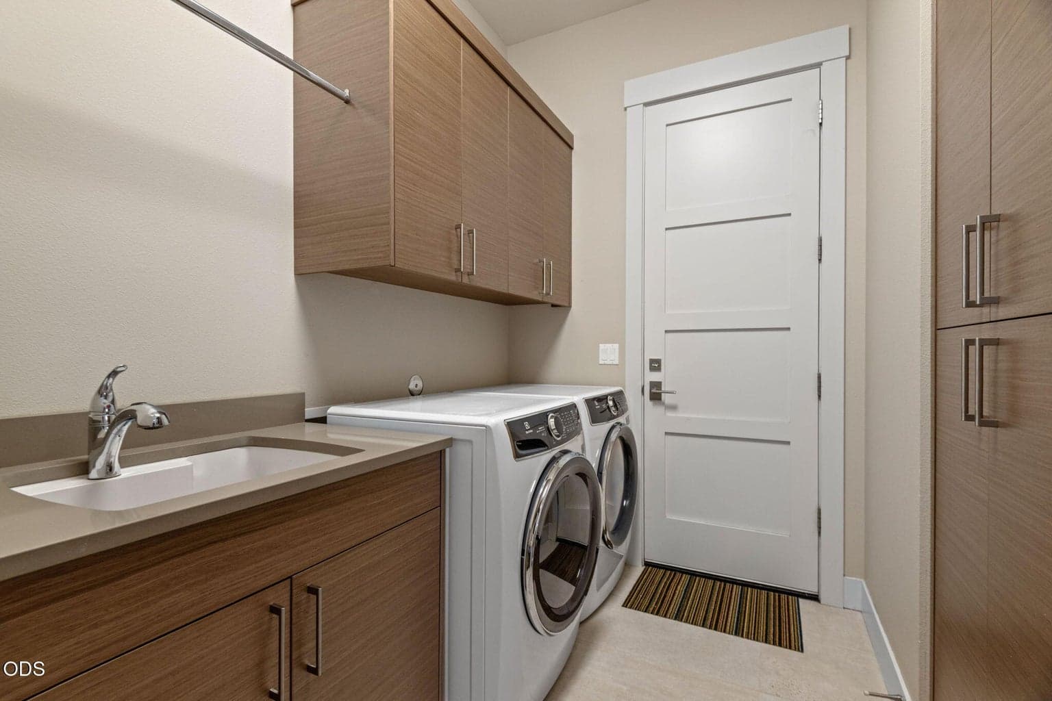 Photo of 1757 NW Fields Street 31 of 40