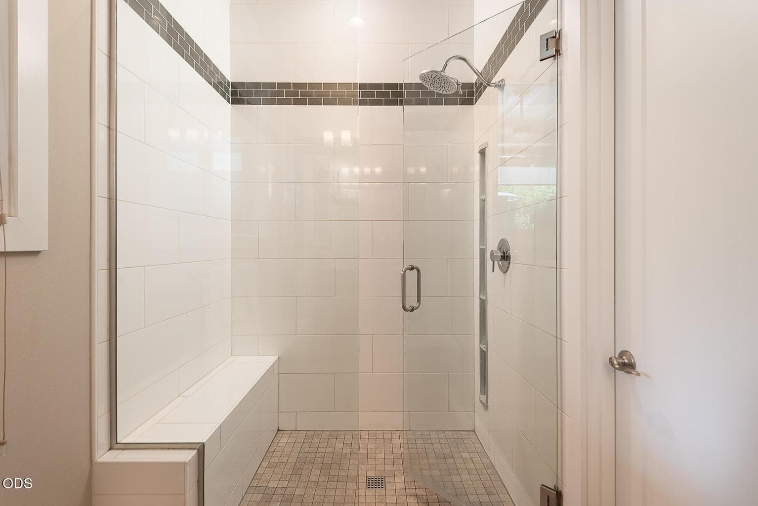 Photo of 1221 SW Bryanwood Place 23 of 31