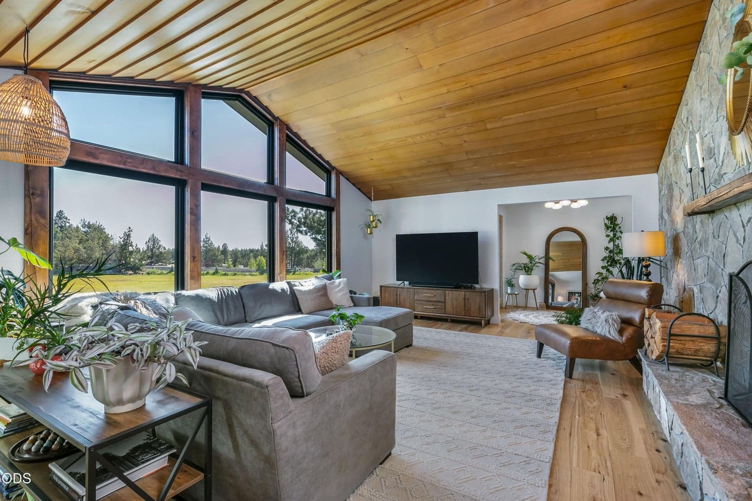 Photo of 62215 Byram Court 3 of 36