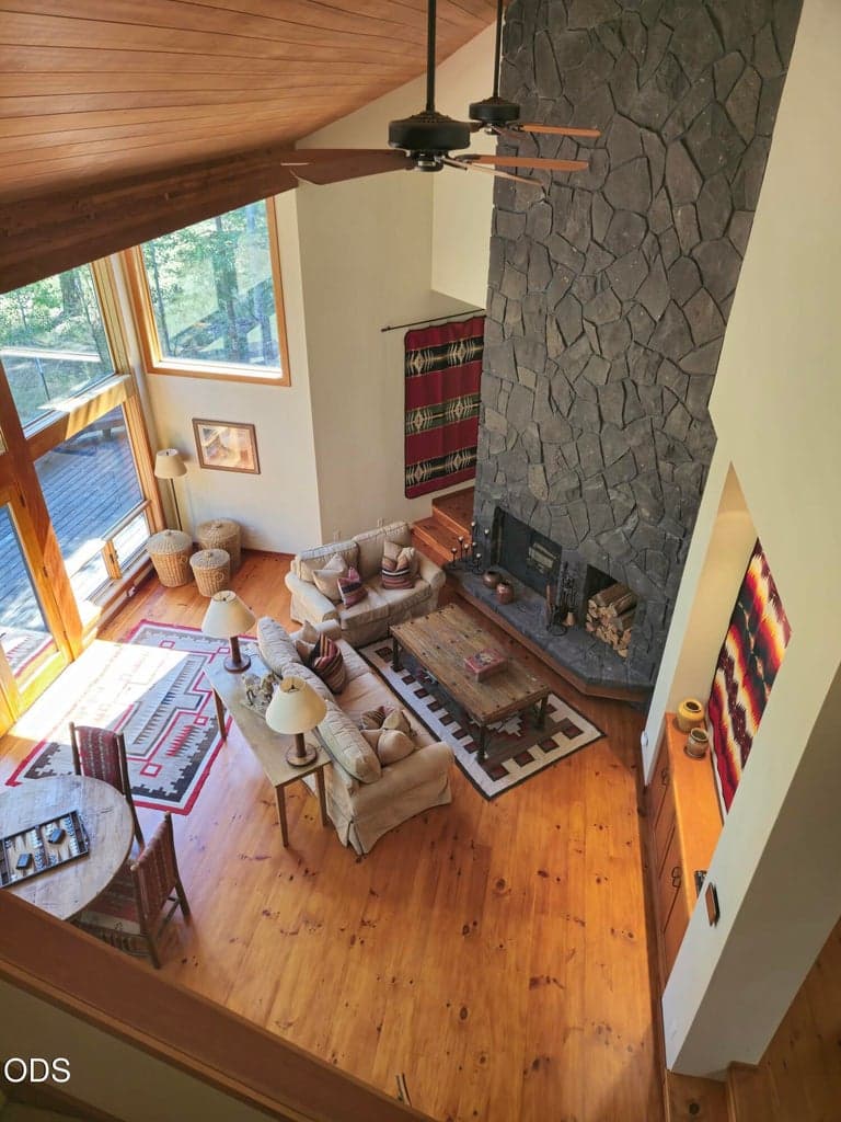 Photo of 70535 Salal 21 of 55