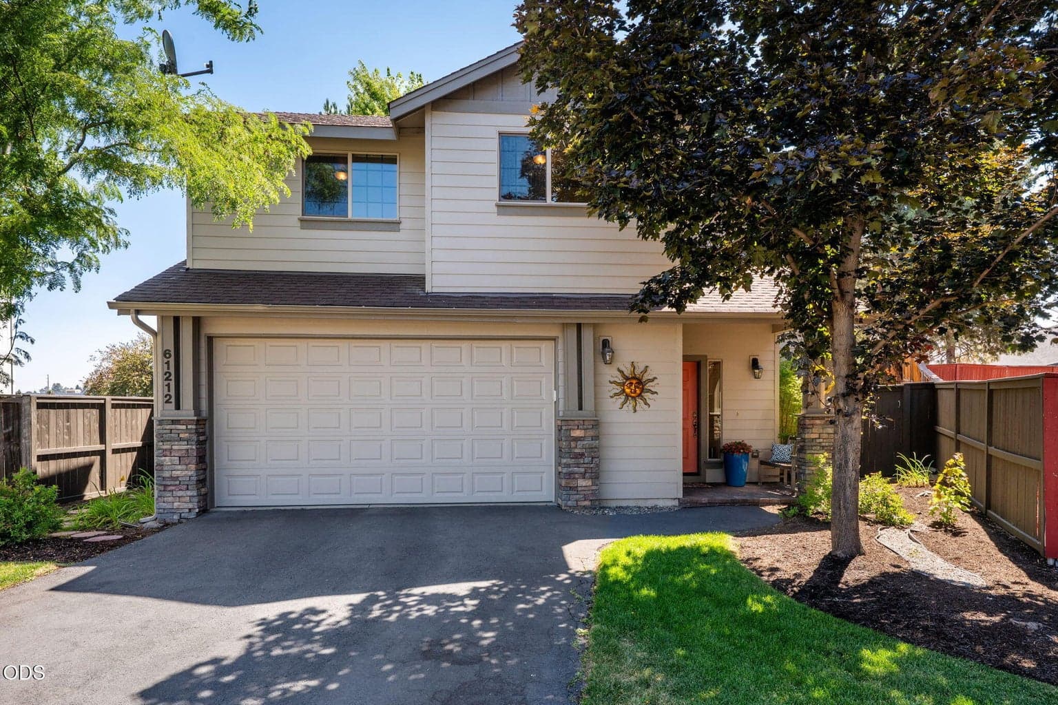 Photo of 61212 Brittle Bush Street 2 of 43