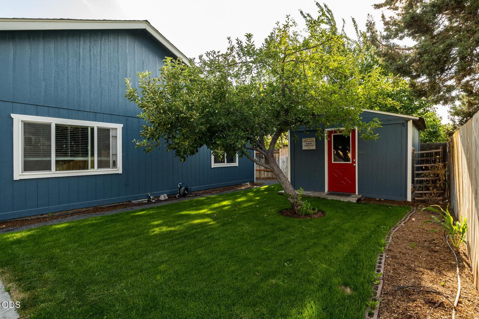 Photo of 3029 SW Peridot Avenue 22 of 29