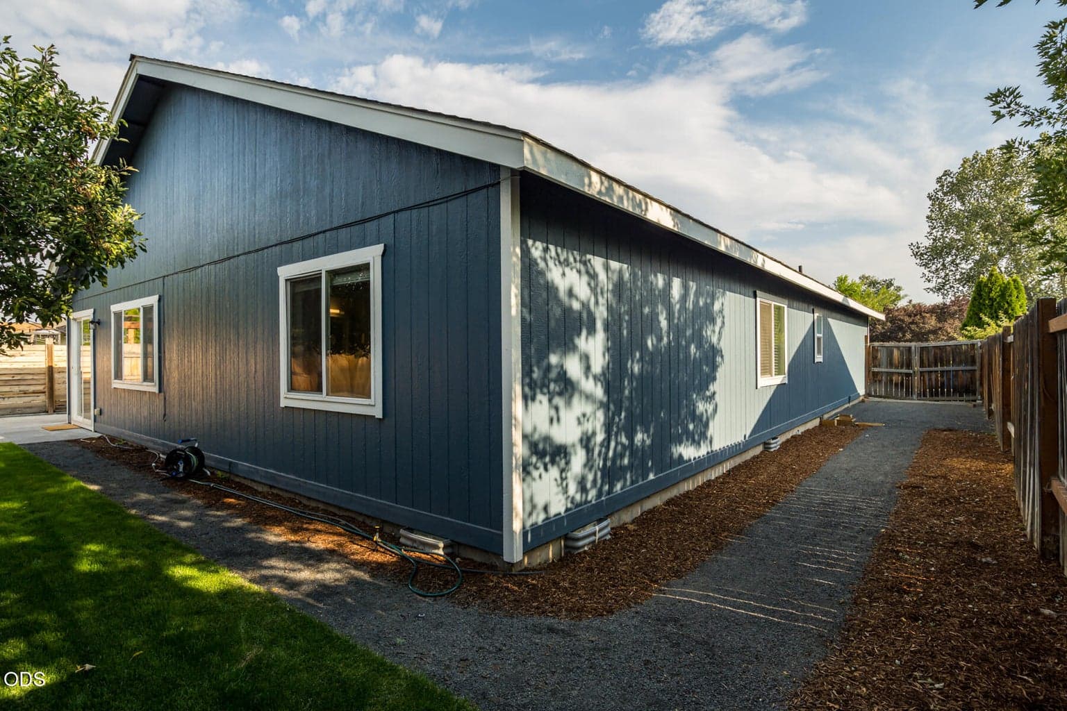 Photo of 3029 SW Peridot Avenue 20 of 29