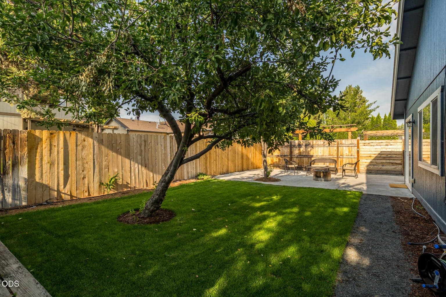 Photo of 3029 SW Peridot Avenue 24 of 29