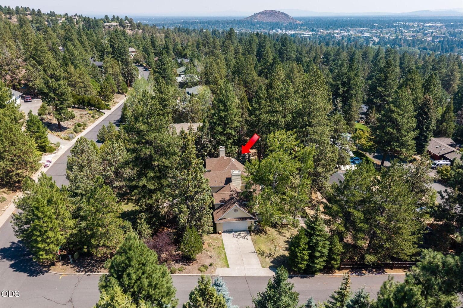 Photo of 1581 NW City Heights Drive 41 of 43