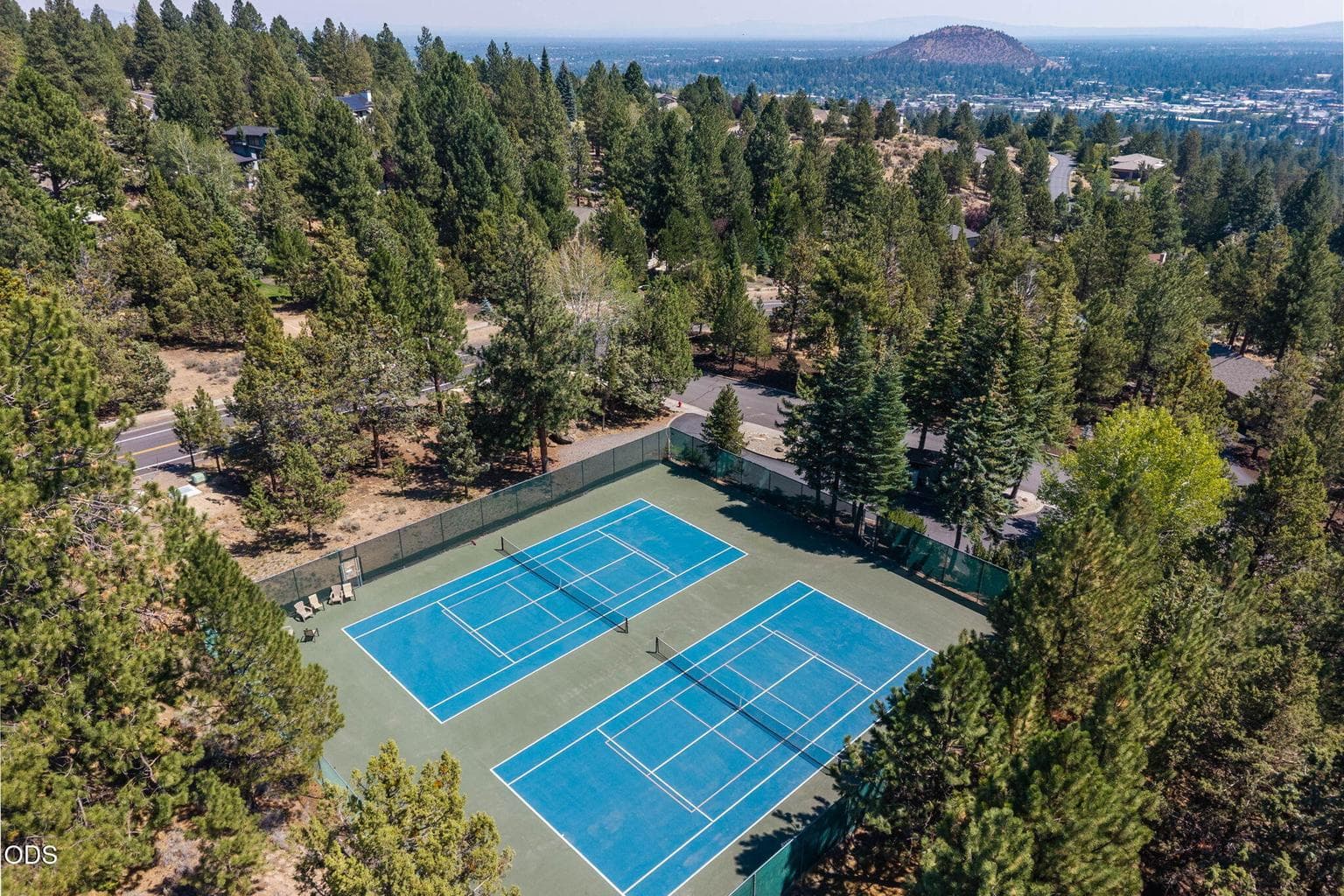 Photo of 1581 NW City Heights Drive 42 of 43