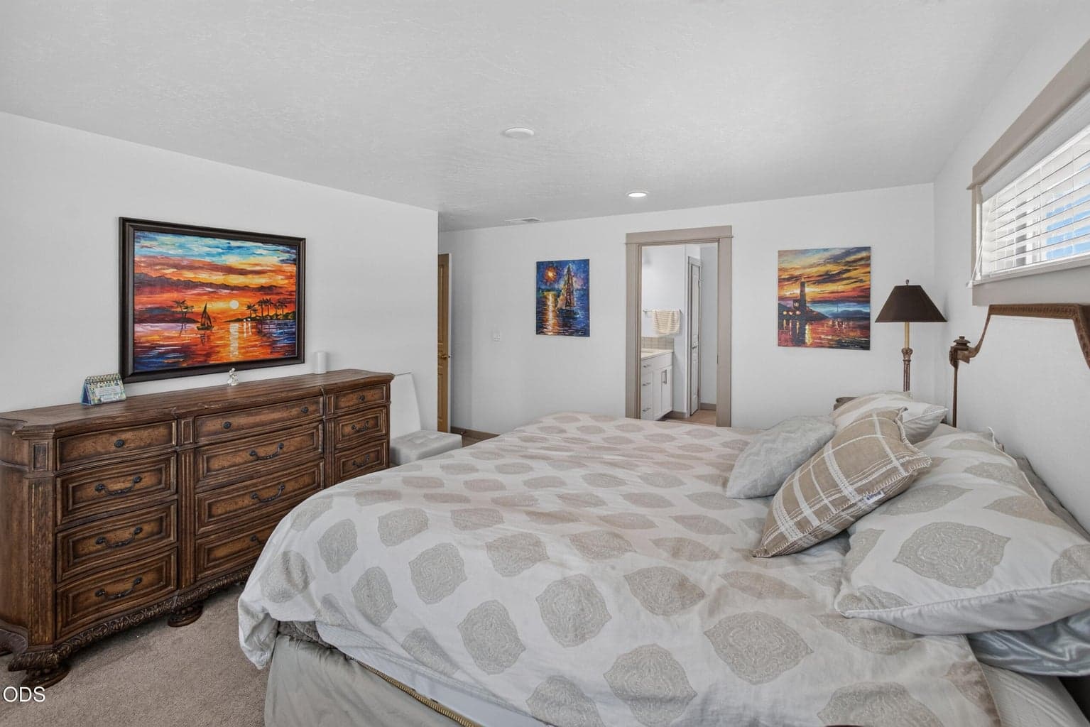 Photo of 1806 NE Coby Way 41 of 66