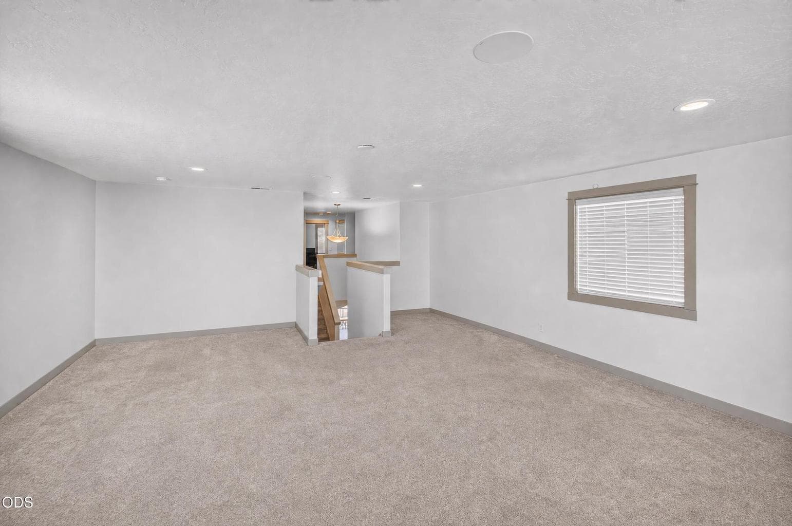 Photo of 1806 NE Coby Way 35 of 66