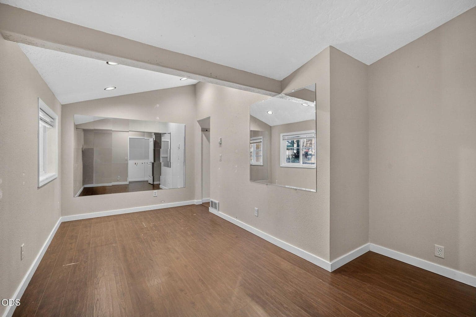 BONUS Room