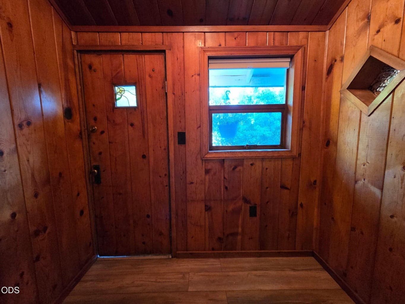 Photo of 1617 8th 3 of 18