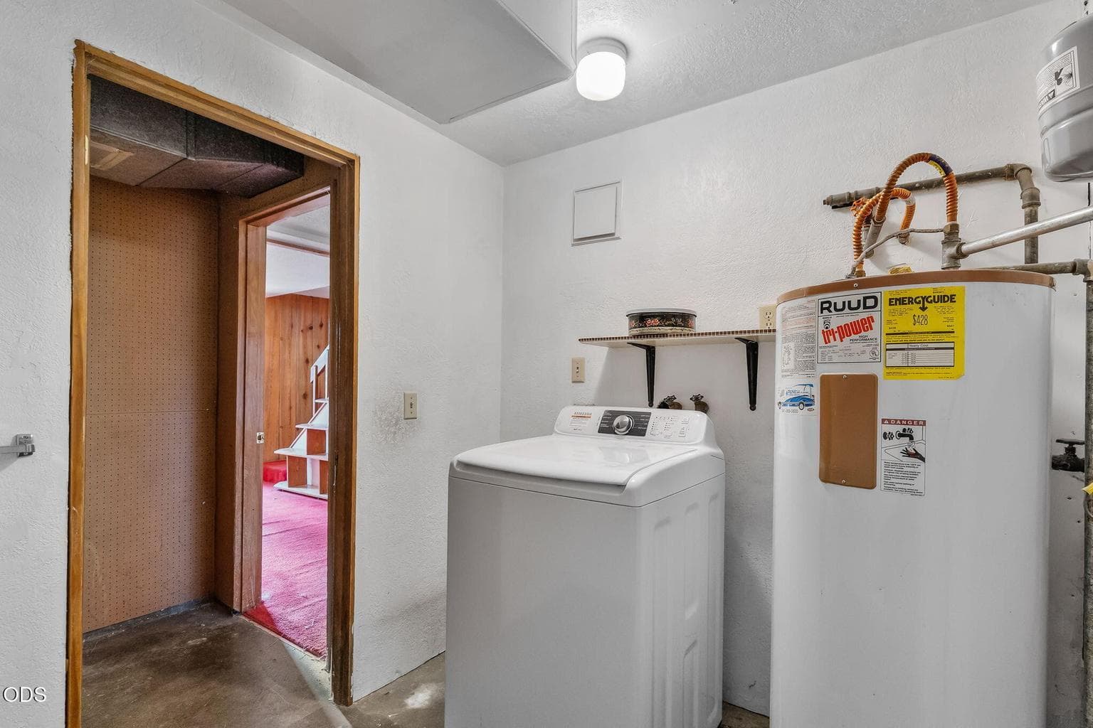Photo of 1351 NW Vicksburg Avenue 33 of 44