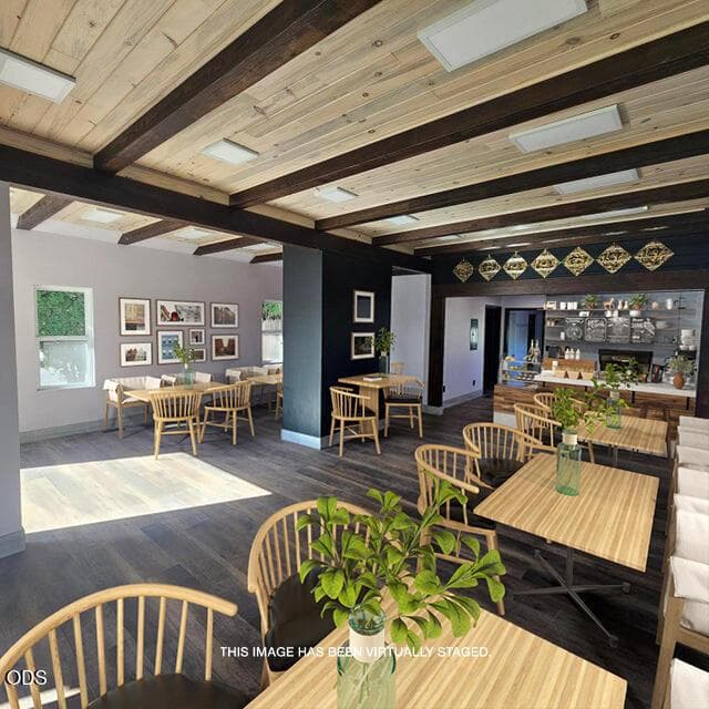 Cafe, Bistro or retail.... this is a blank slate waiting for your dream.