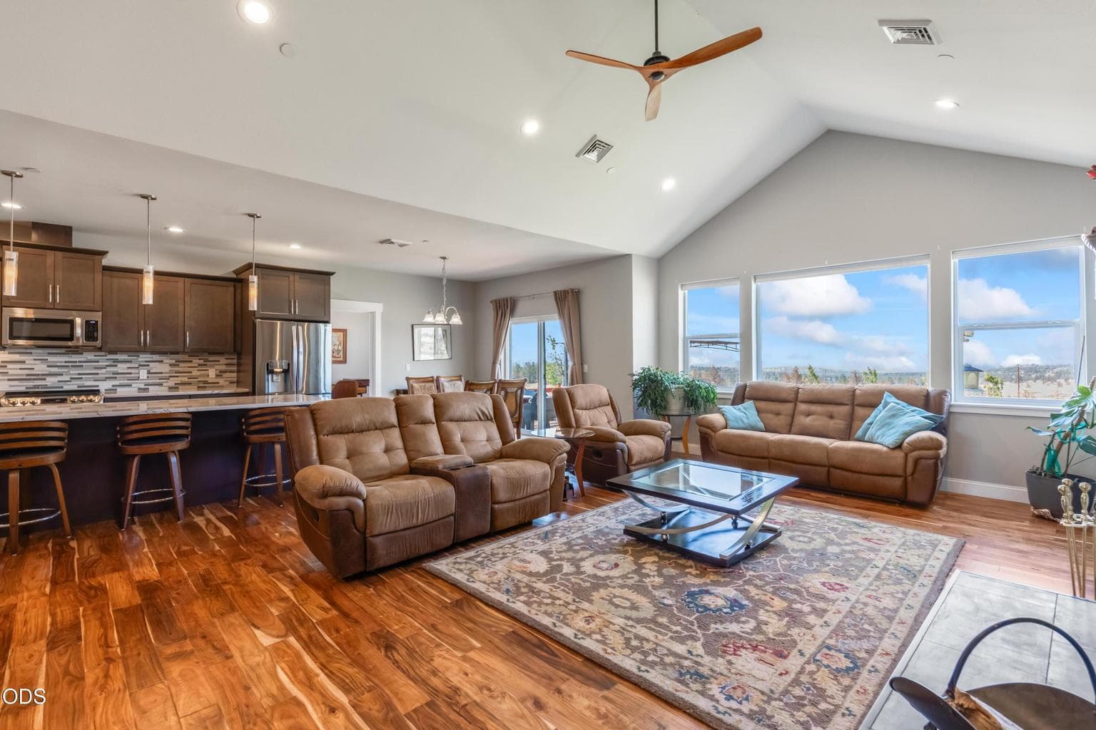 Photo of 9323 SE Odessa Road 10 of 38