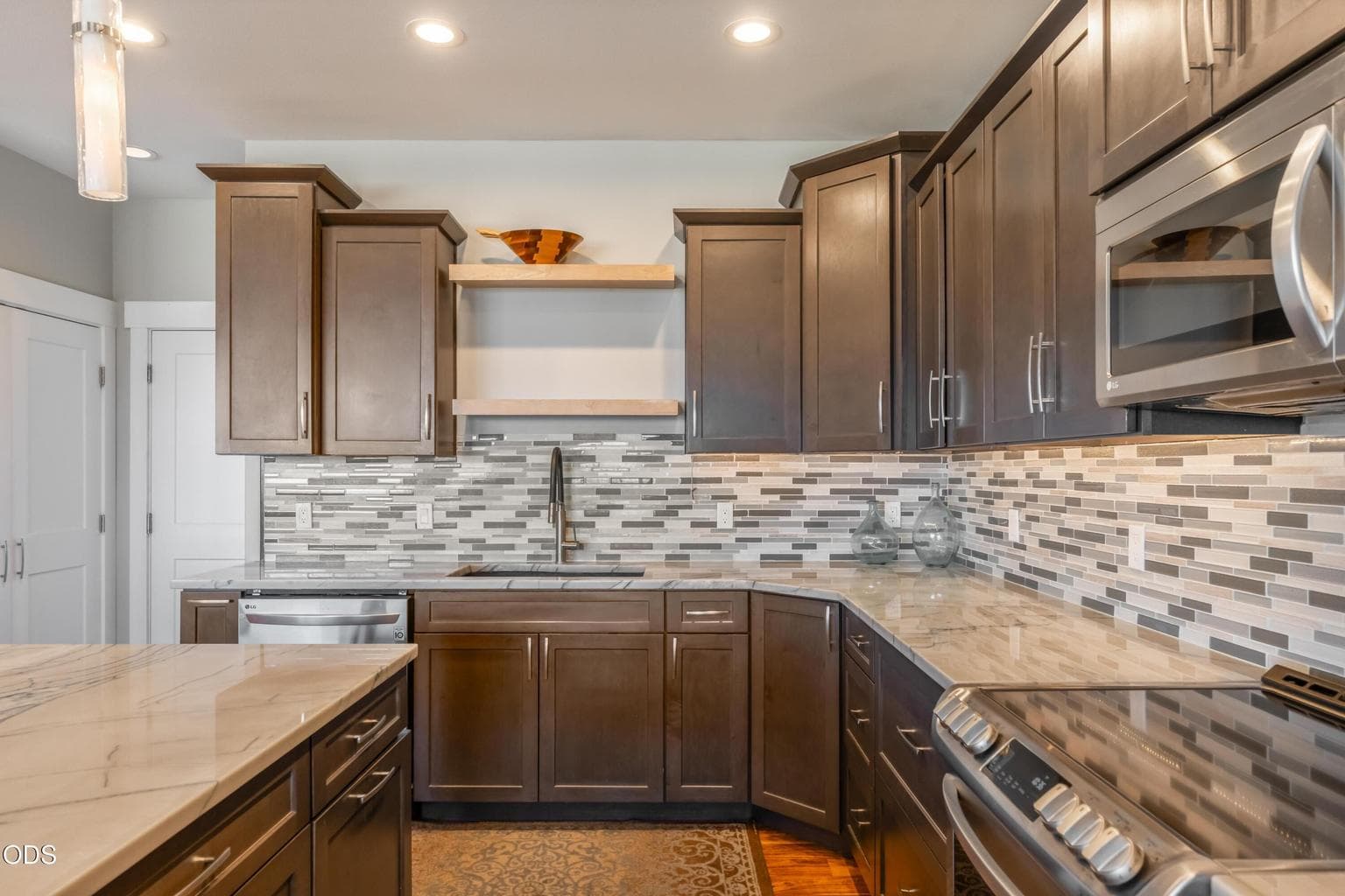 Photo of 9323 SE Odessa Road 12 of 38