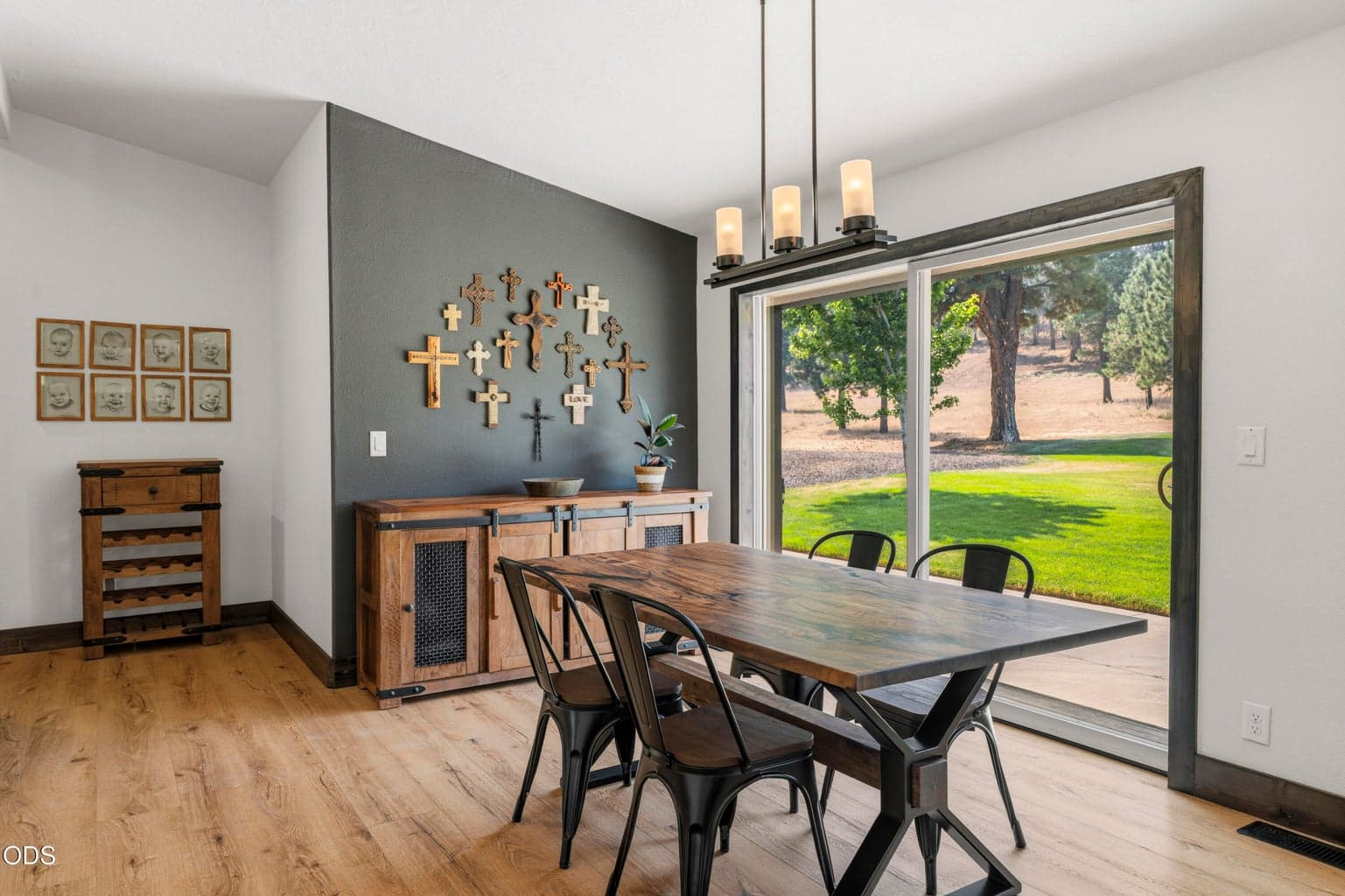 Photo of 69435 Hinkle Butte Drive 28 of 89