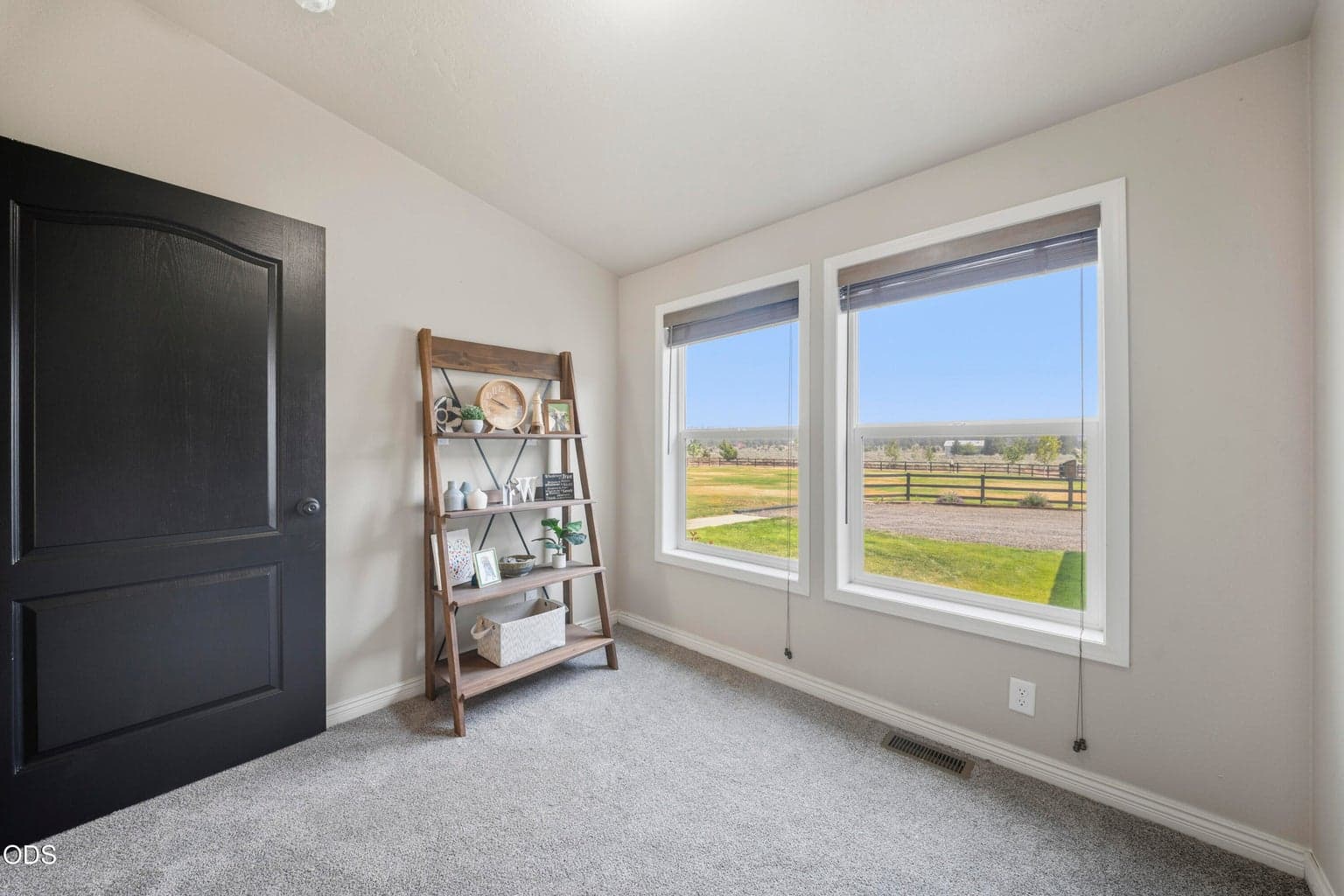 Photo of 69435 Hinkle Butte Drive 47 of 89
