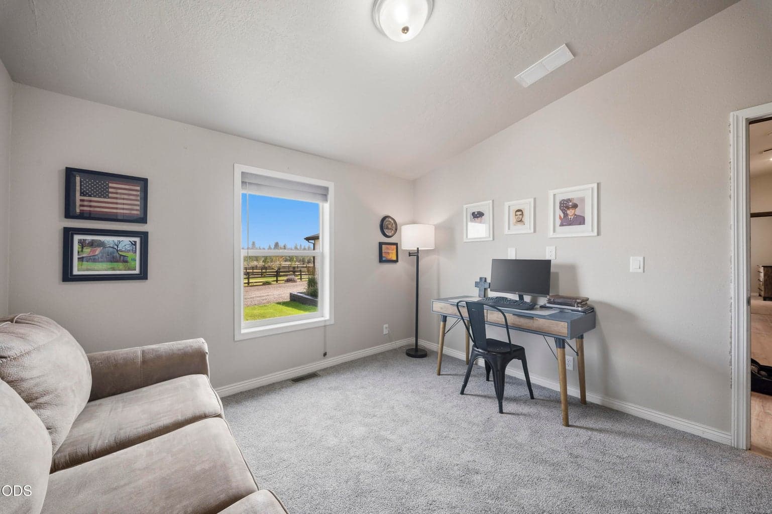 Photo of 69435 Hinkle Butte Drive 49 of 89