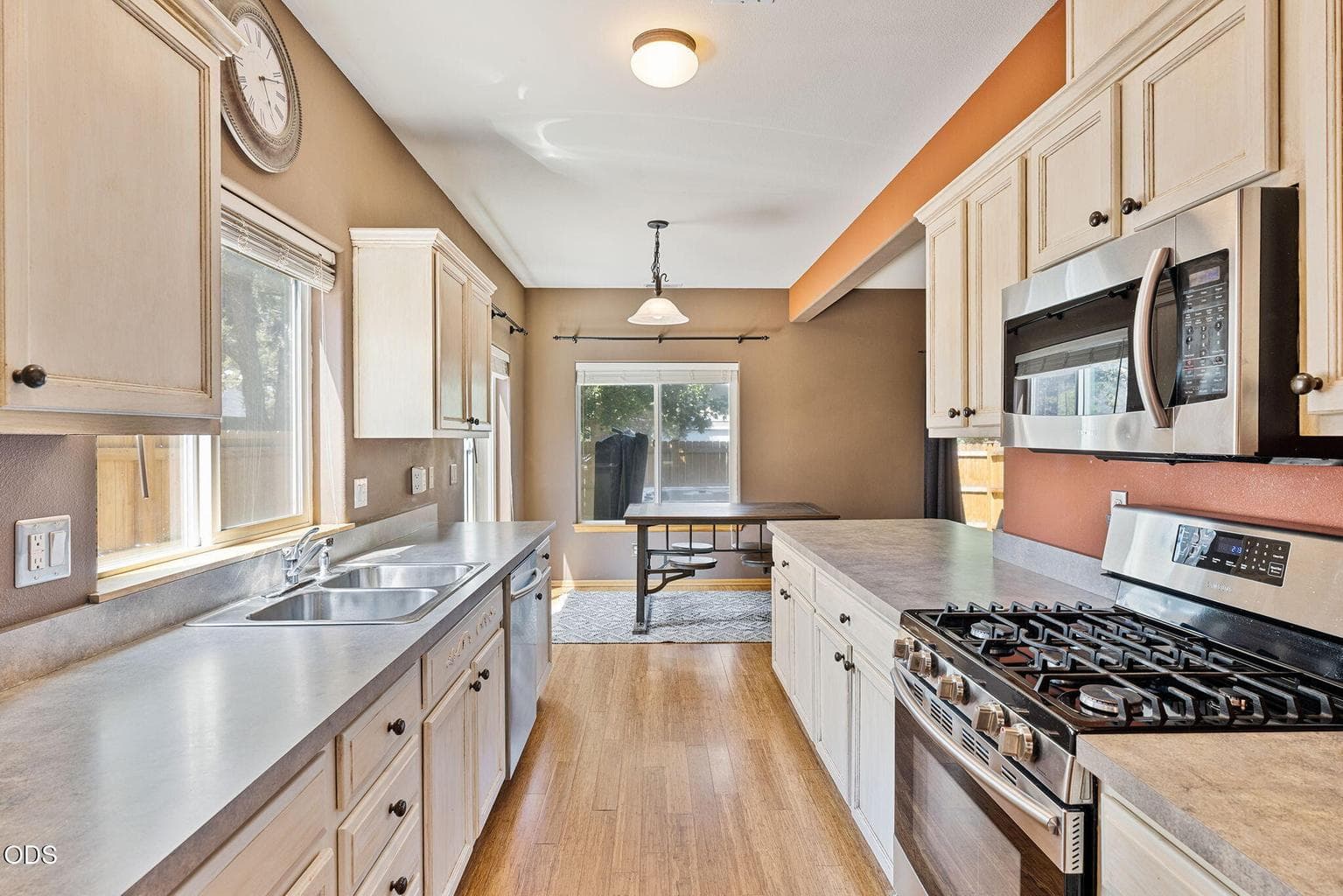 Photo of 20676 Wild Rose Lane 10 of 40