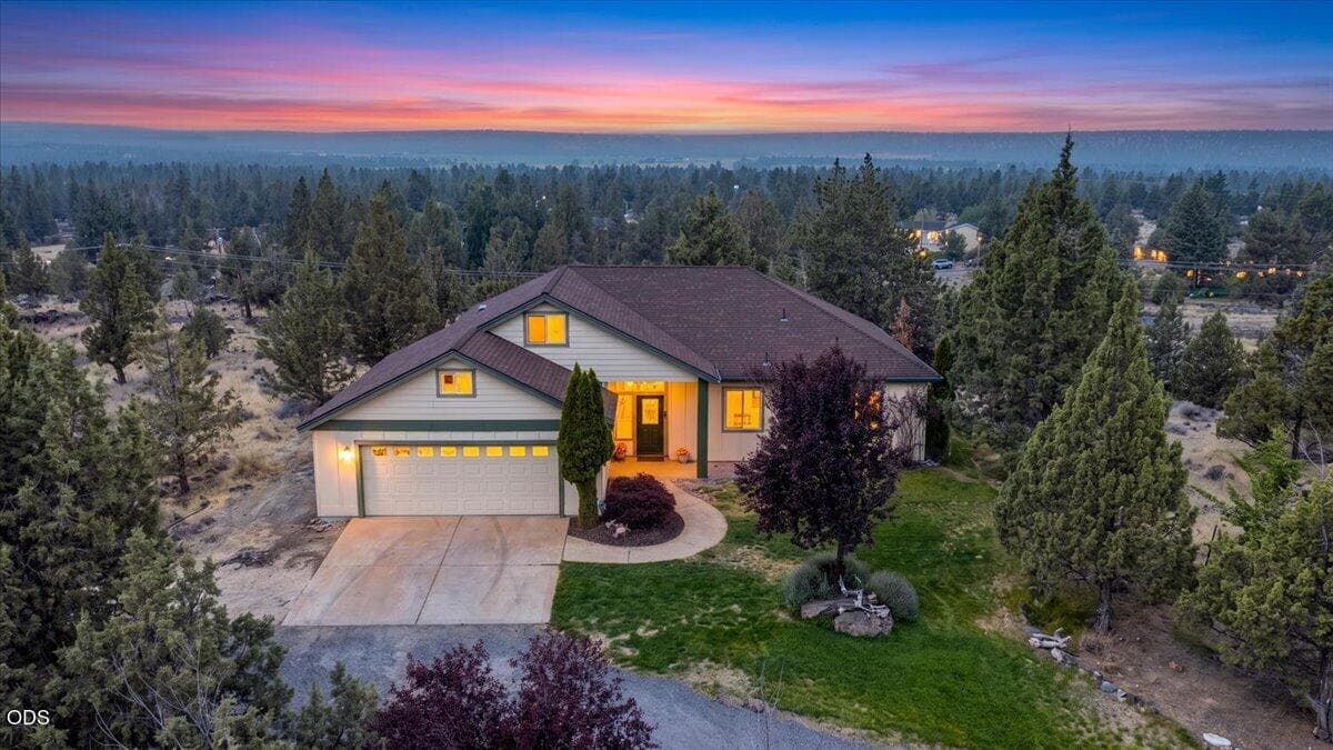 Photo of 5851 61st Street 1 of 62