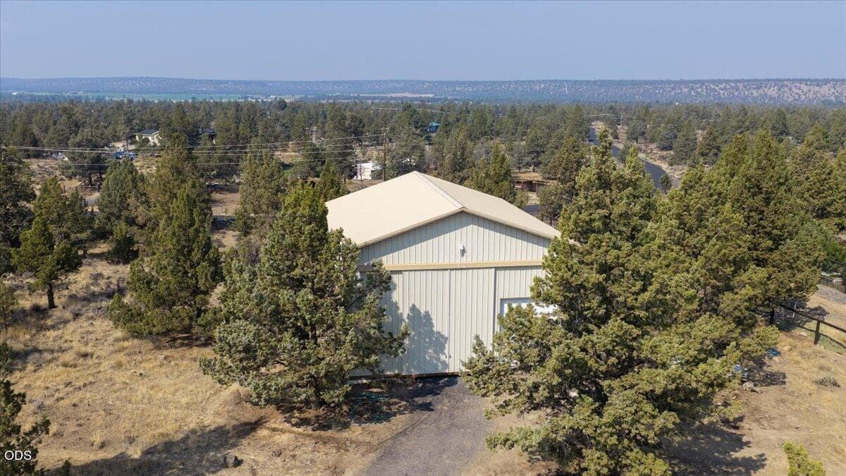 Photo of 5851 61st Street 5 of 62