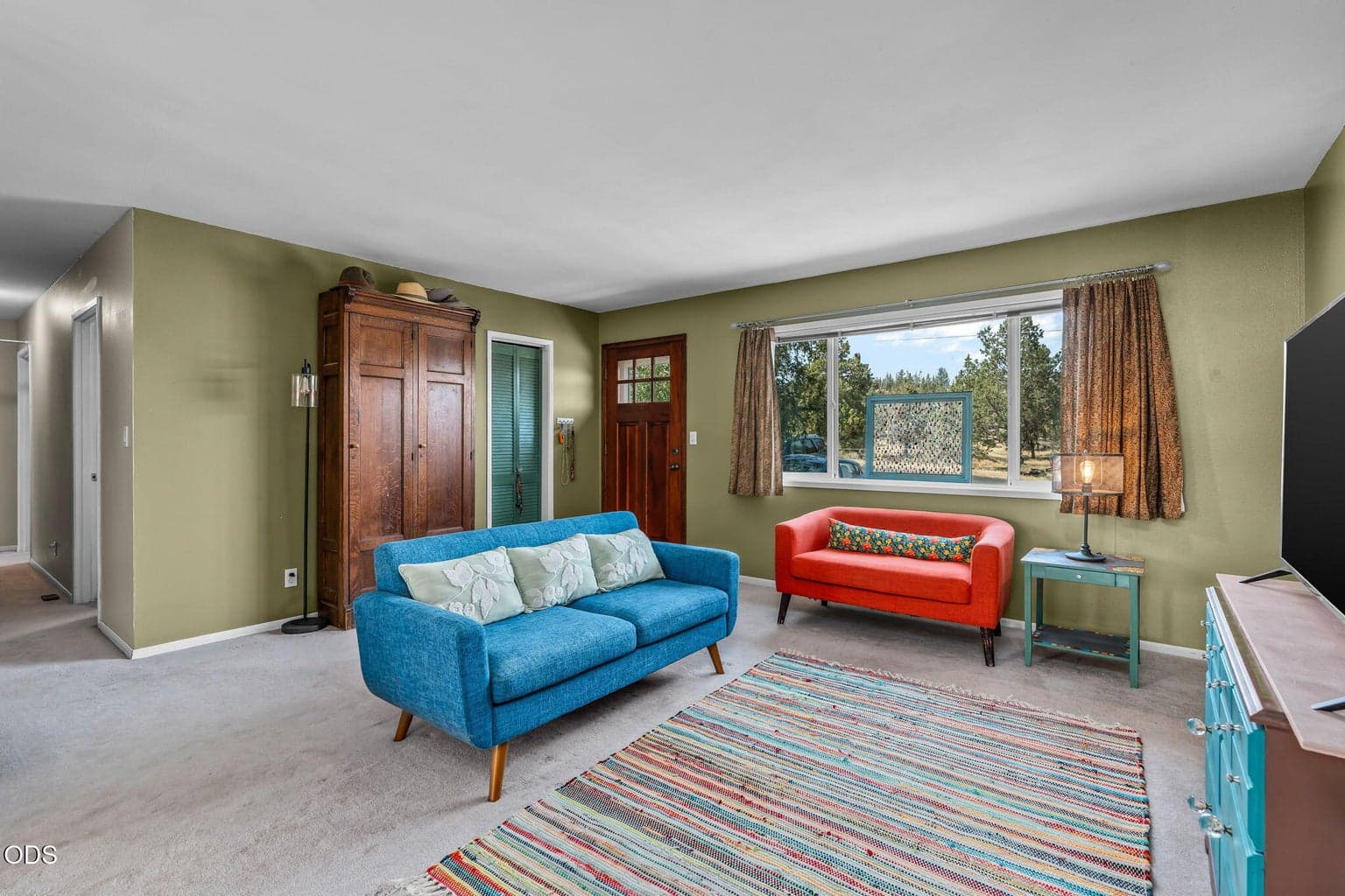 A warm, inviting Living Room