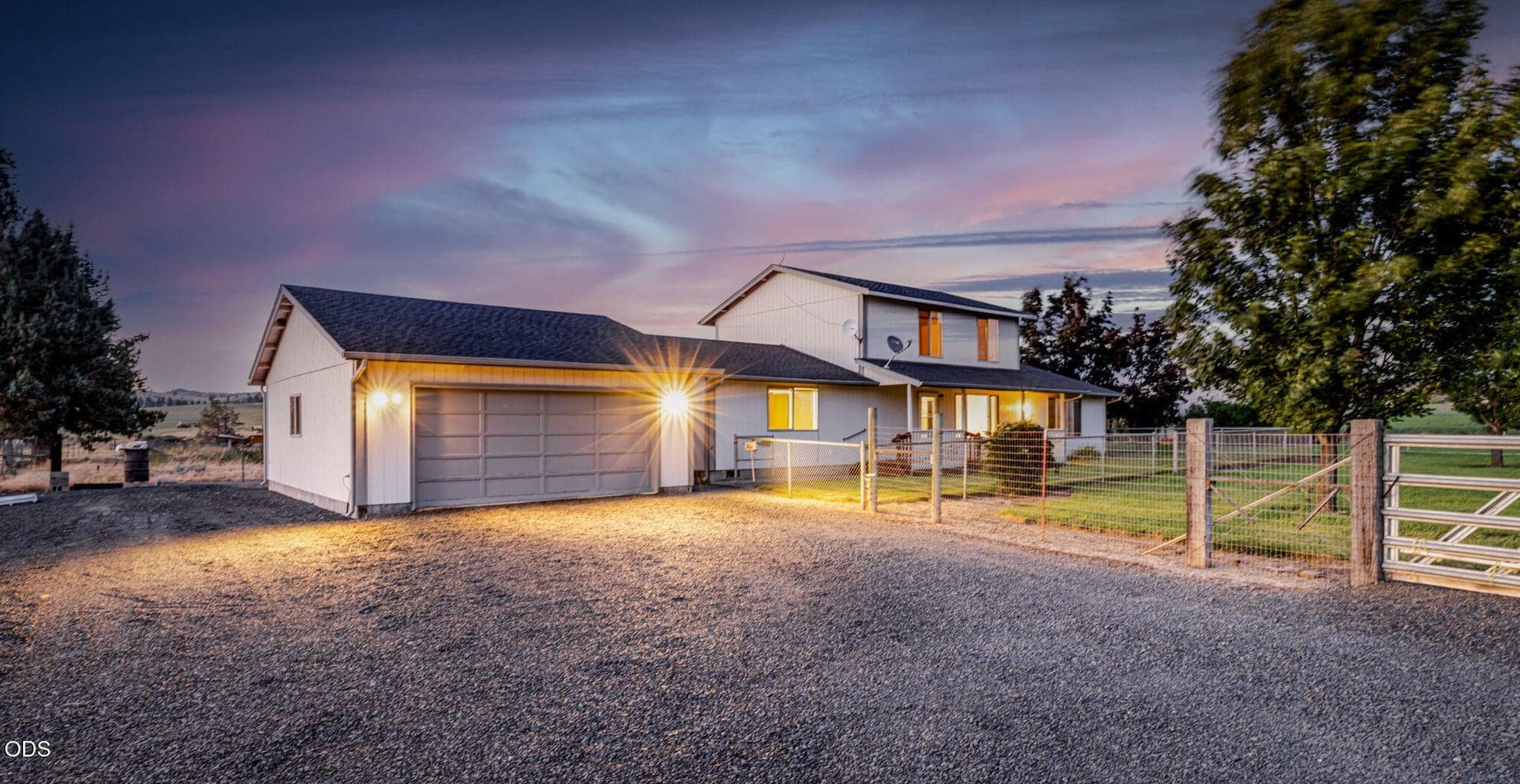 Photo of 3061 Barnes Butte Road 2 of 72