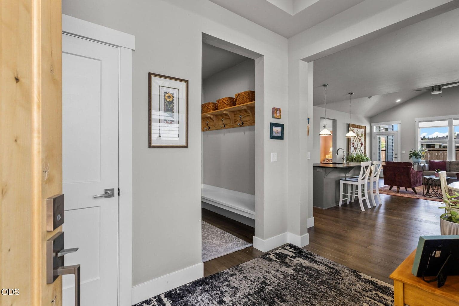 Entry and coat closet