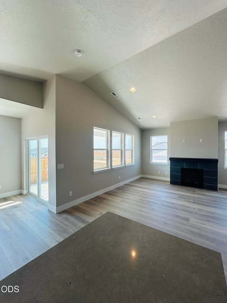 Photo of 3844 Antelope Way 4 of 17