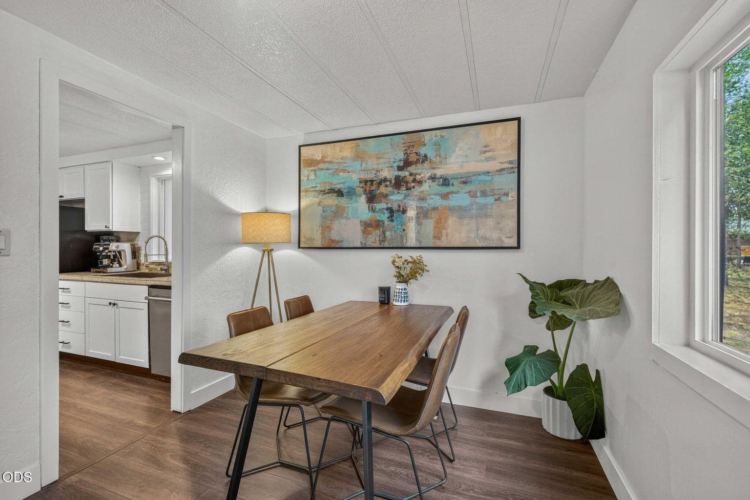 Photo of 54761 Pinewood Avenue 13 of 38