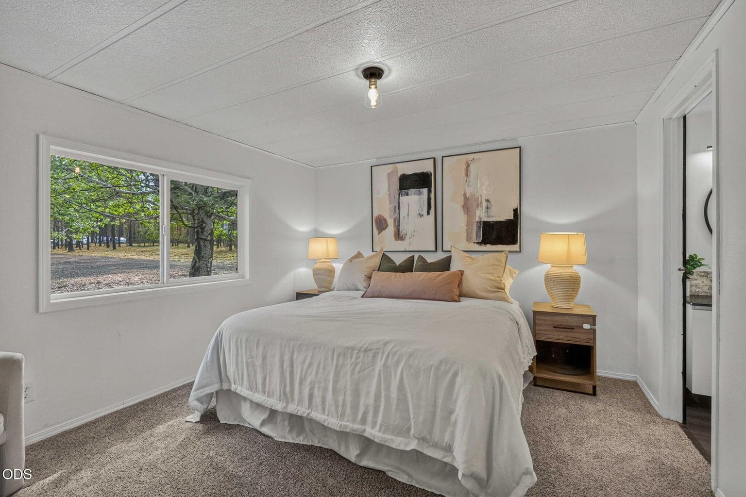 Photo of 54761 Pinewood Avenue 17 of 38