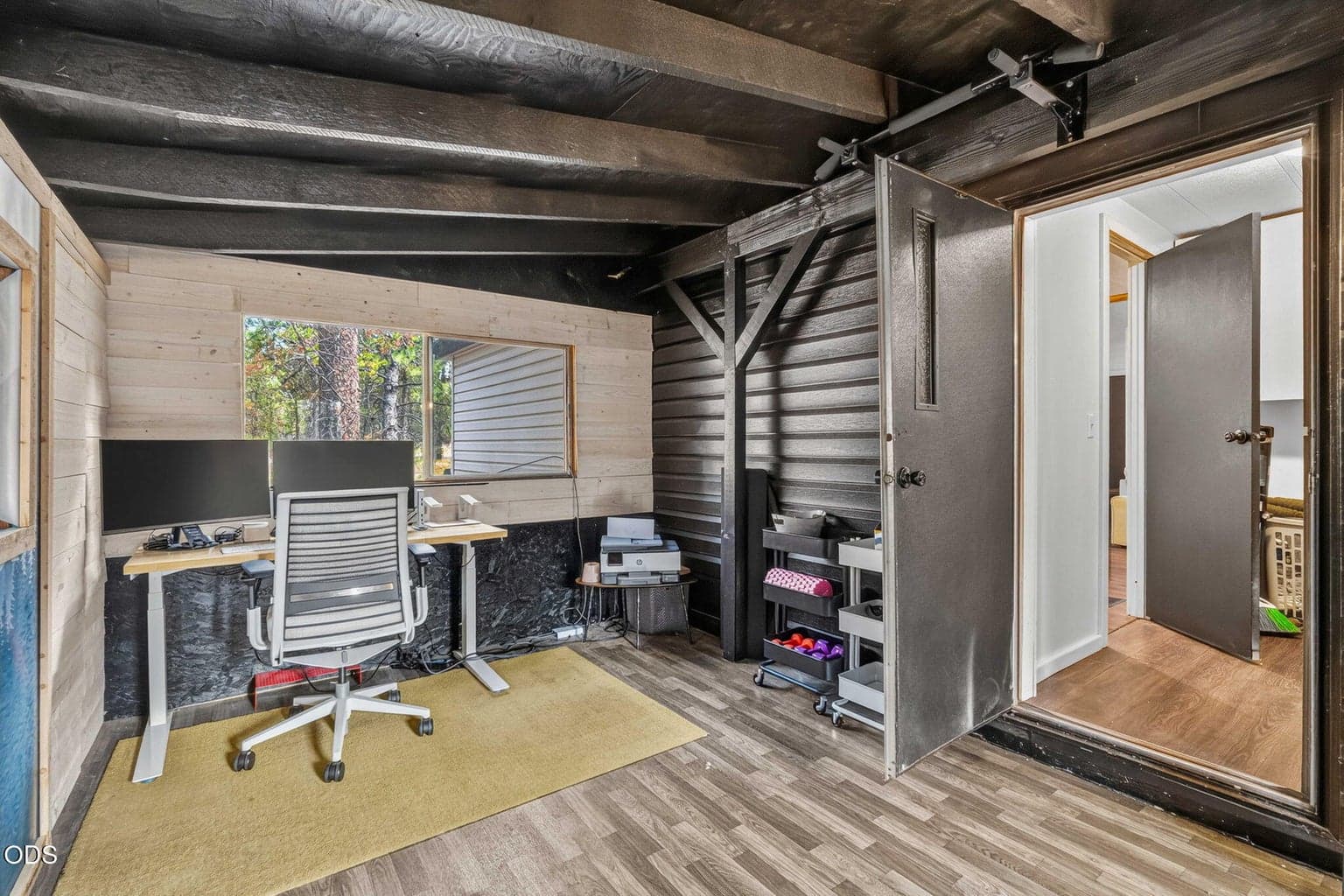 Photo of 54761 Pinewood Avenue 24 of 38