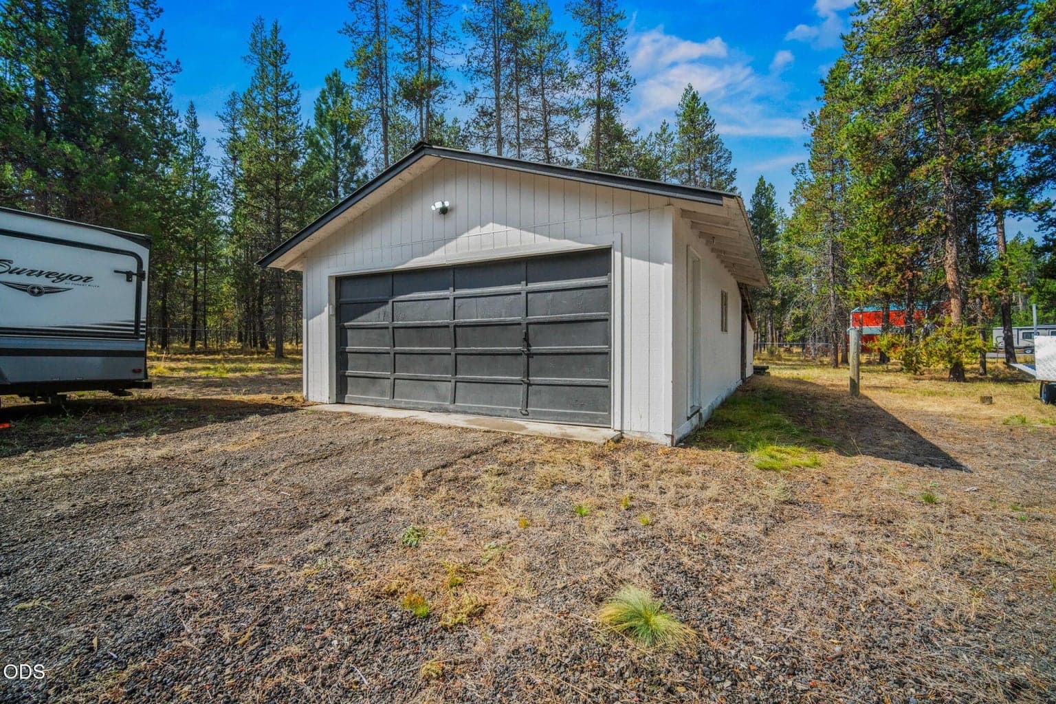 Photo of 54761 Pinewood Avenue 27 of 38