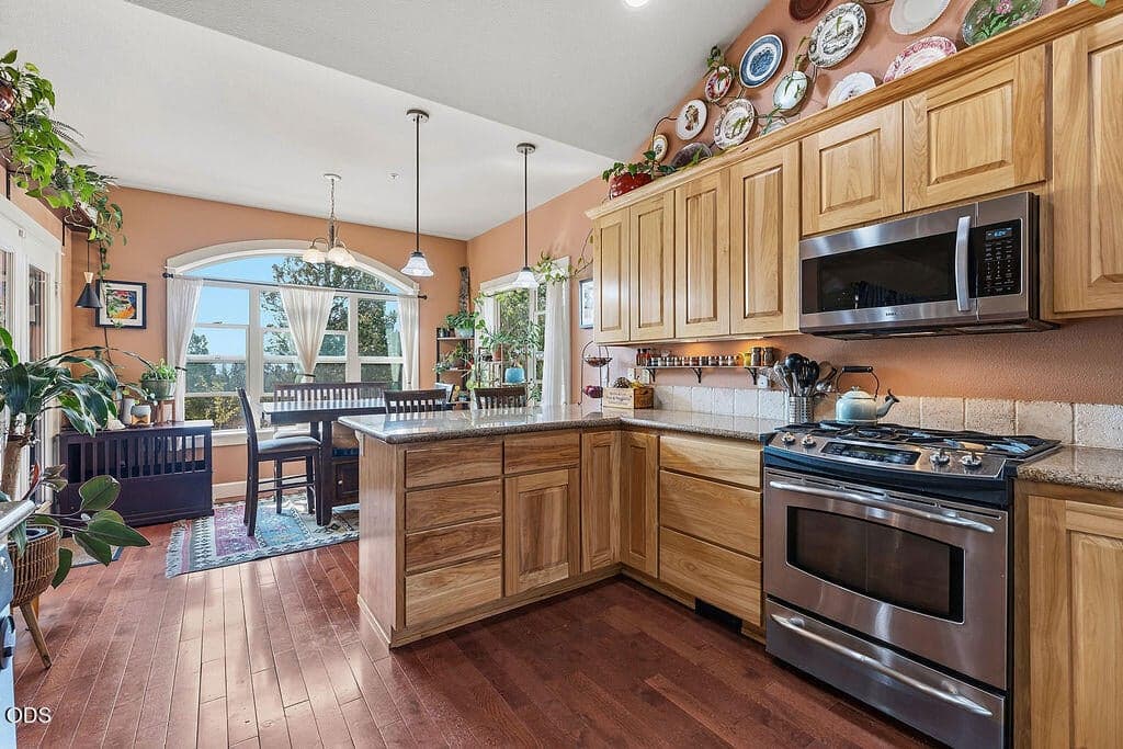 Photo of 9880 SE Amarillo Road 16 of 59