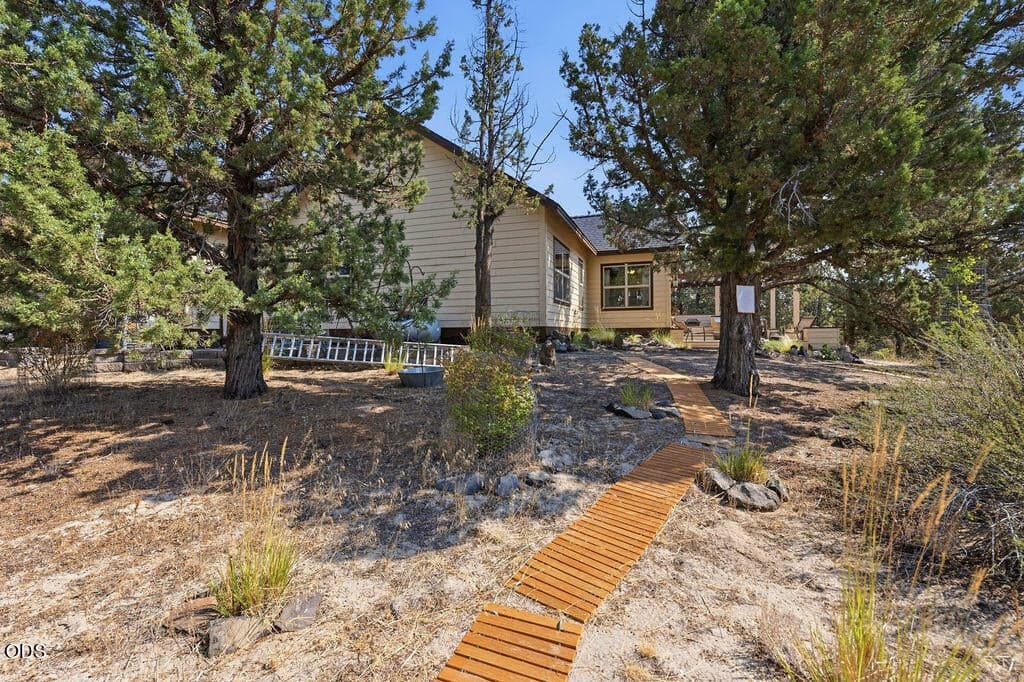 Photo of 9880 SE Amarillo Road 43 of 59