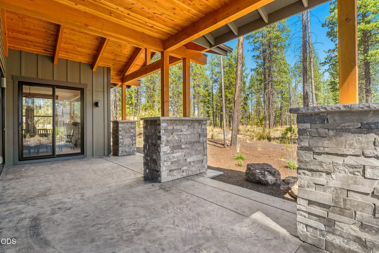 Photo of 17780 Preservation Loop 32 of 37