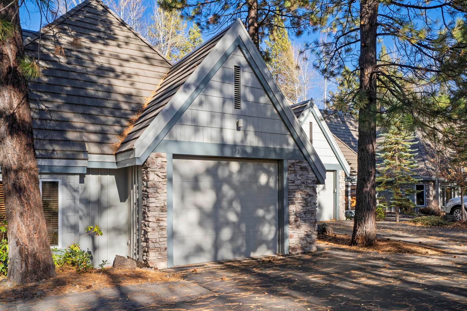 Photo of 57082 Peppermill Circle 2 of 21