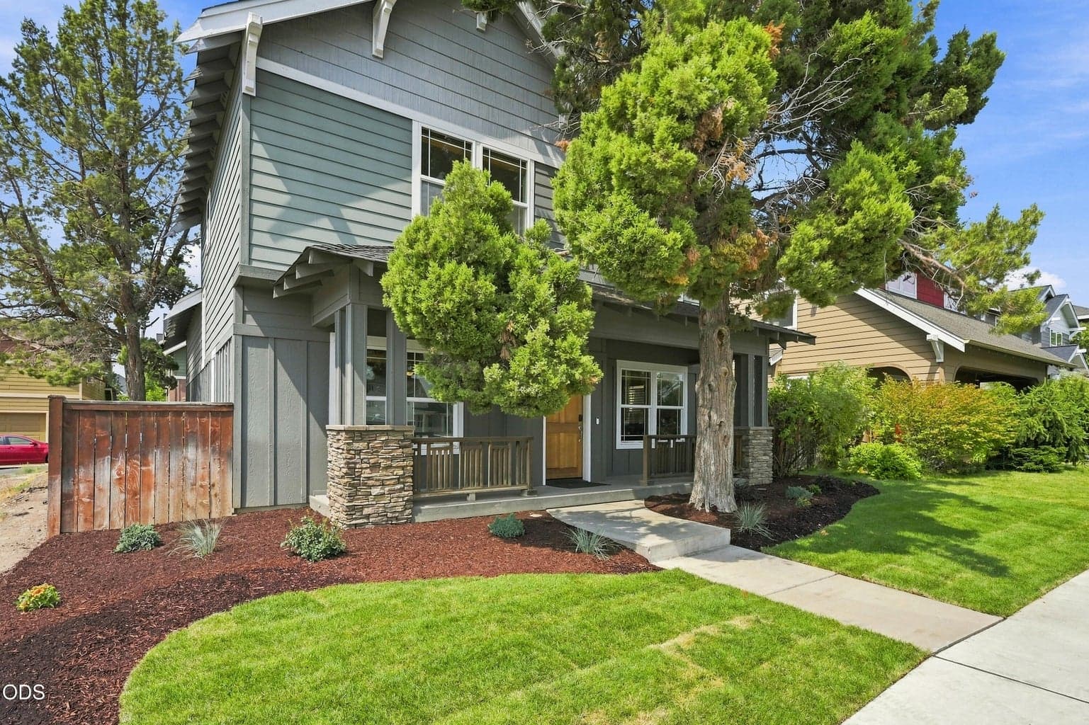 Photo of 21274 Beall Drive 1 of 31