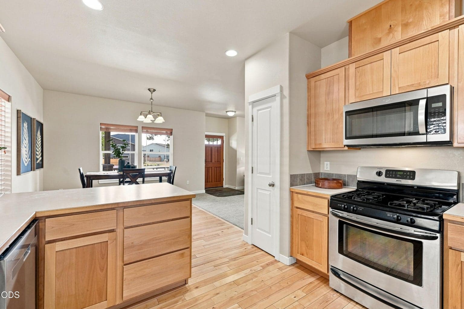 Photo of 21274 NE Beall Drive 13 of 31